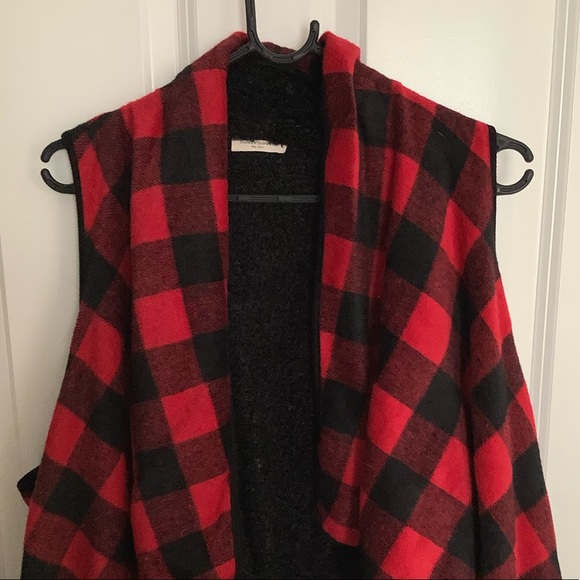 Plus Size Sweet Lovely by Jen Vest - Picture 4 of 5